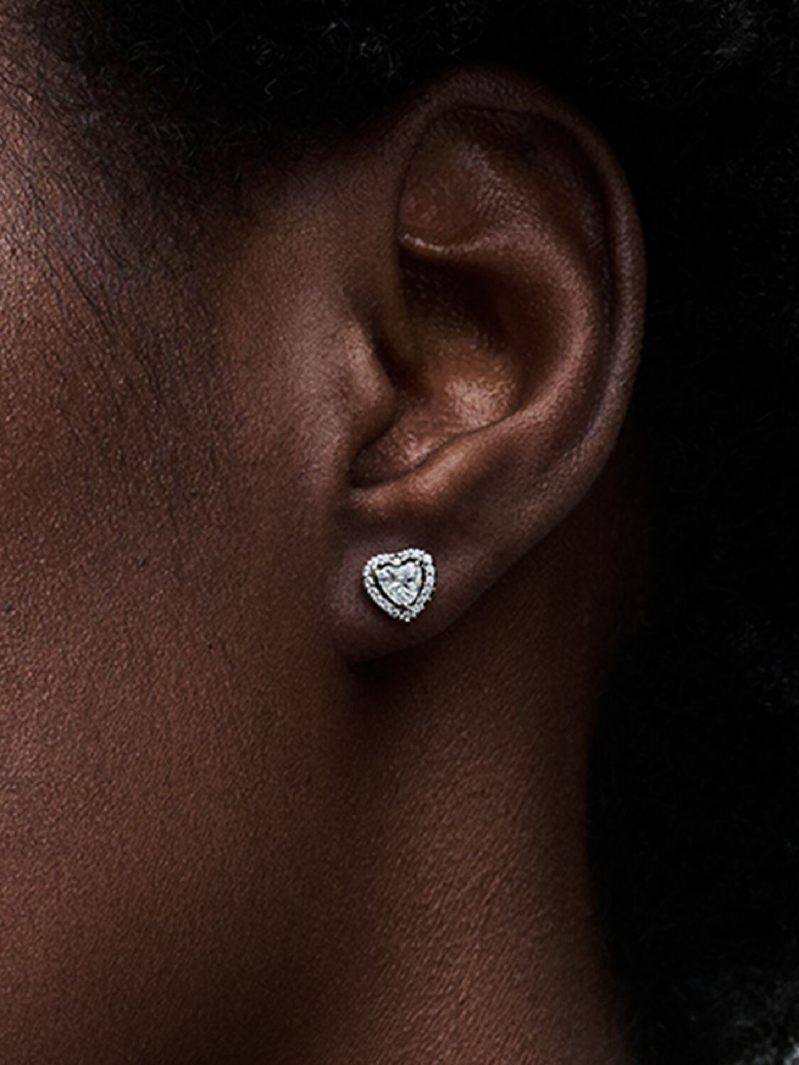 SS24_A_PDP_Model_Single_21_1x1_RGB_earring